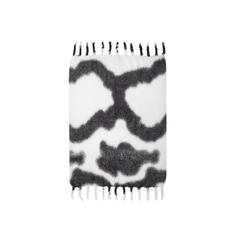 Viso Mohair Blanket Black and White Pattern